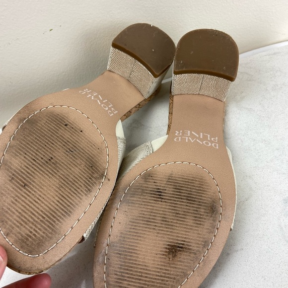 Donald Pliner Naia Embossed Metallic Sandals - Picture 8 of 9